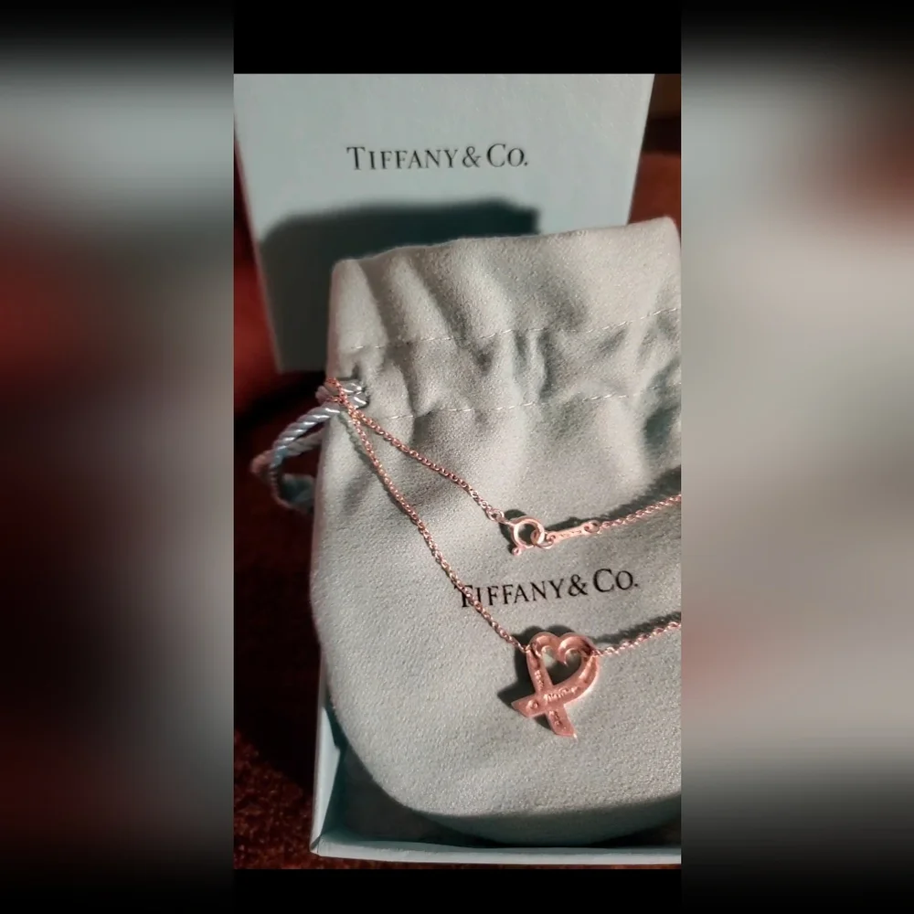 Tiffany Paloma Picasso Loving Heart Pendant Necklace Sterling Silver Luxury - Picture 16 of 17